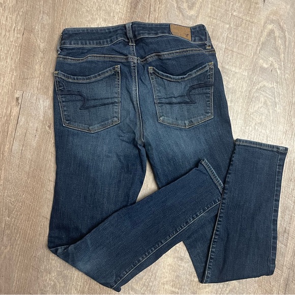 American Eagle Dark Wash Distressed Skinny Jeans - Picture 3 of 4